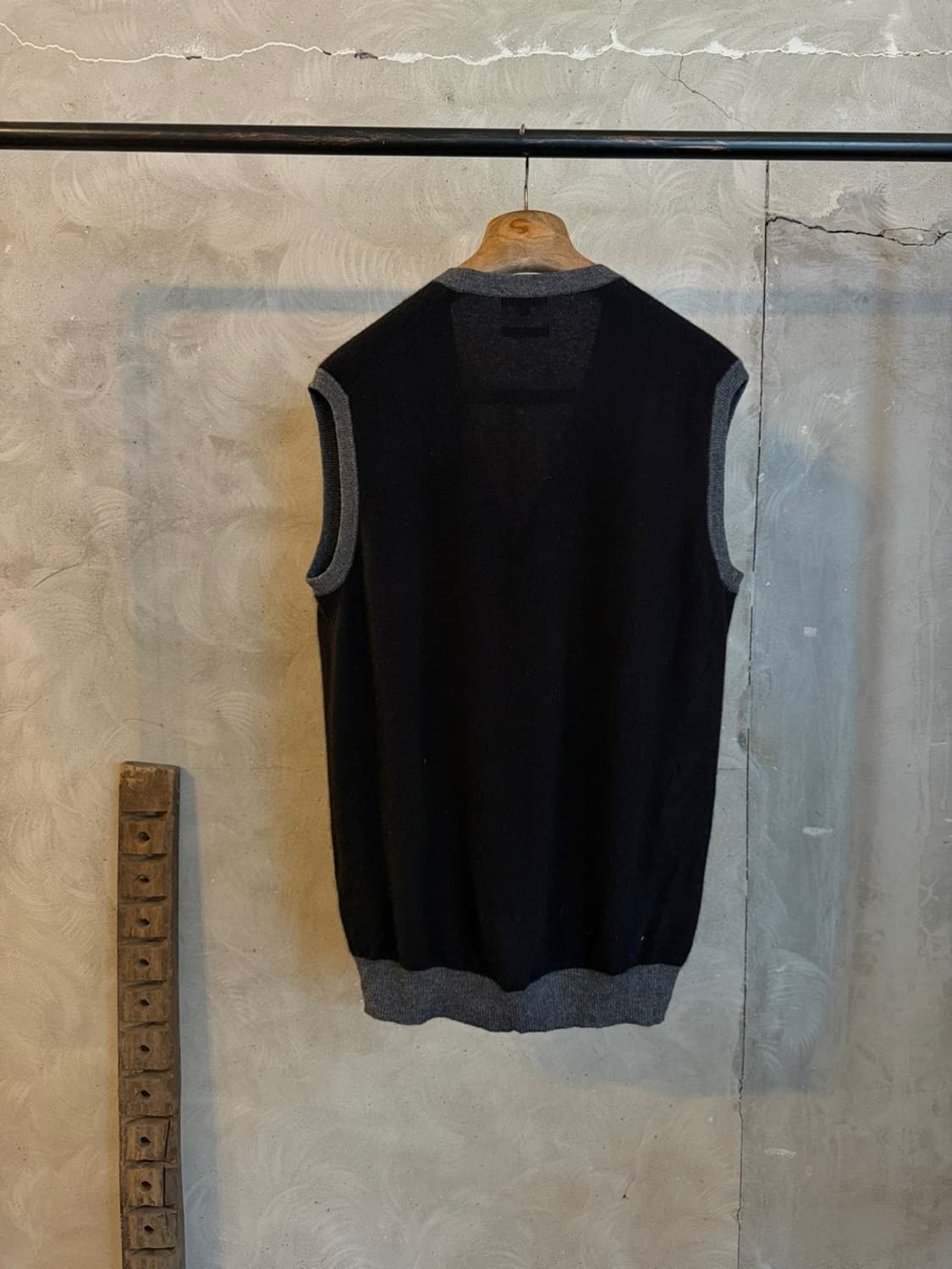 힐톤 캐시미어 니트 베스트 100 상품이미지5