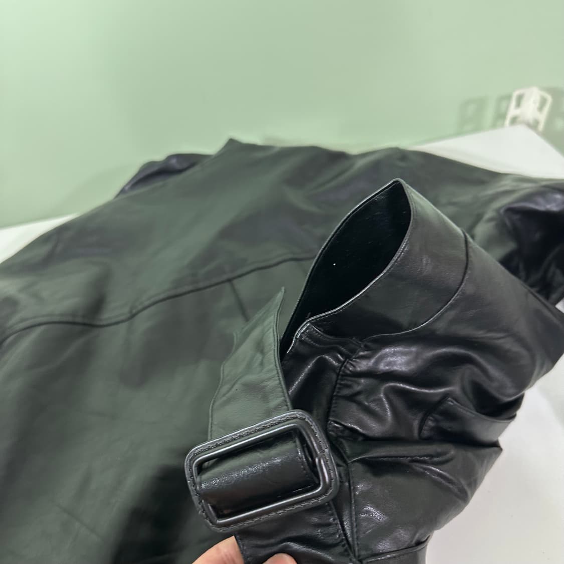 OS 말렌키 블랙 크롭오버핏 레더자켓 가죽자켓 상품이미지7