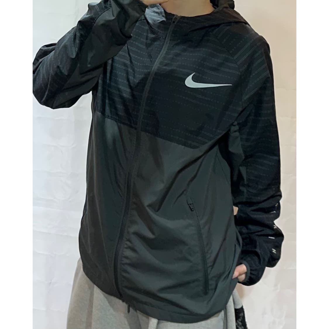 나이키 러닝 윈드브레이커 후드 블랙 바람막이 상품이미지1