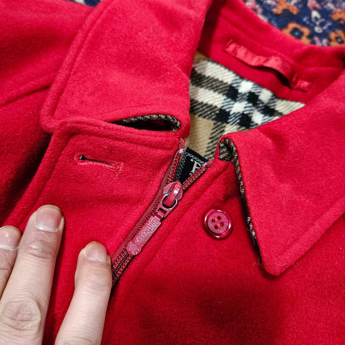 버버리(BURBERRY) 울 100% 클래식 봄버자켓 상품이미지5