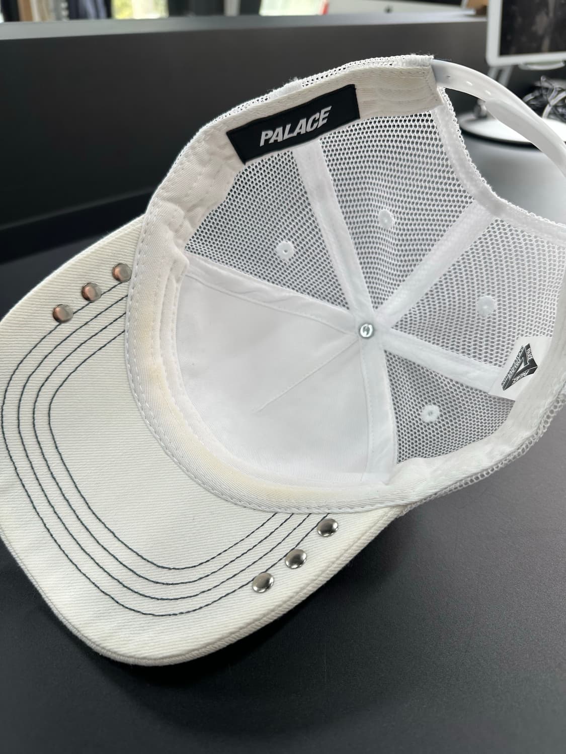 팔라스 22SS 스터드 데님 드러커 캡 화이트 상품이미지7