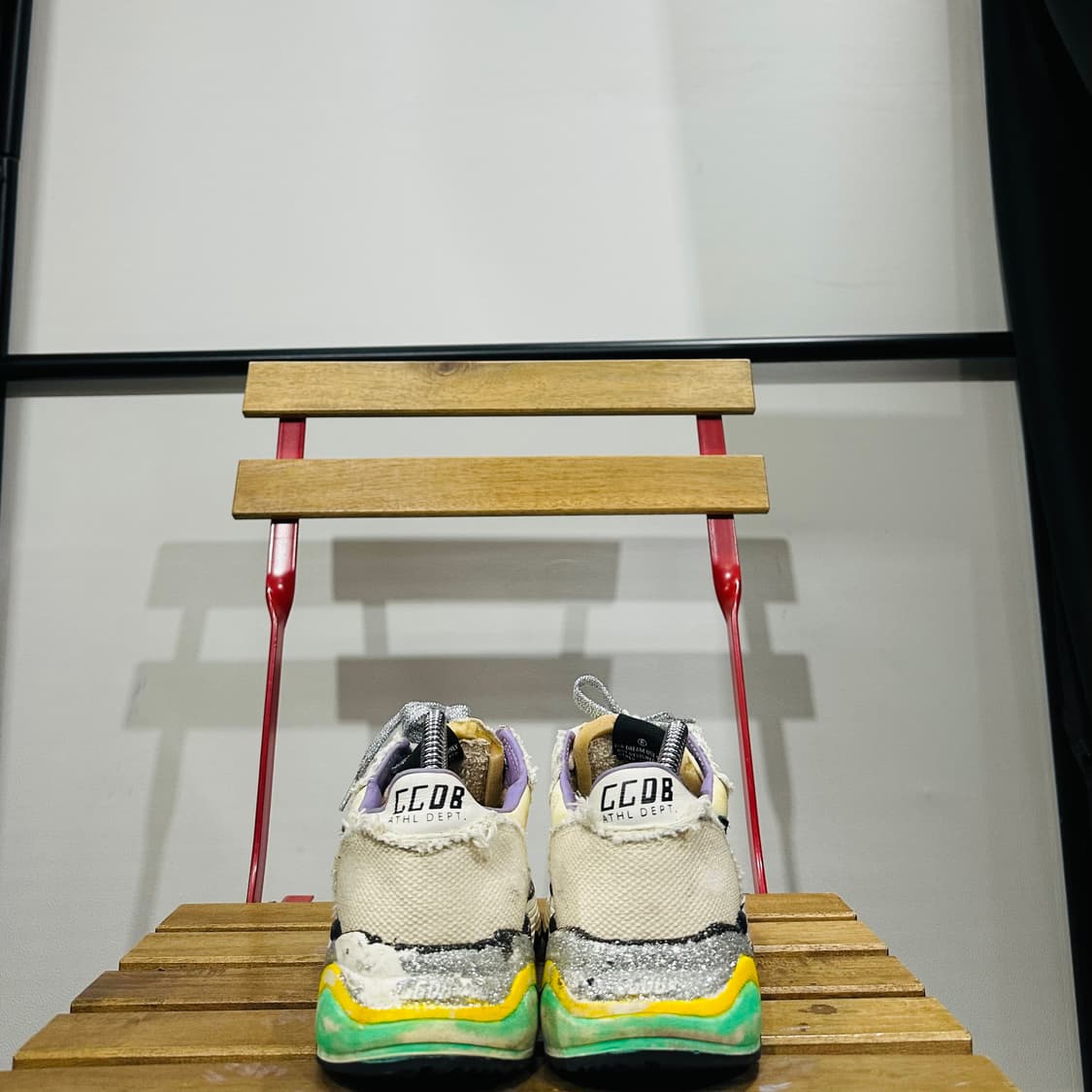 38) 골든구스 운동화 남녀 공용 러닝 솔 디스트레스드 레더 캔버스 상품이미지4