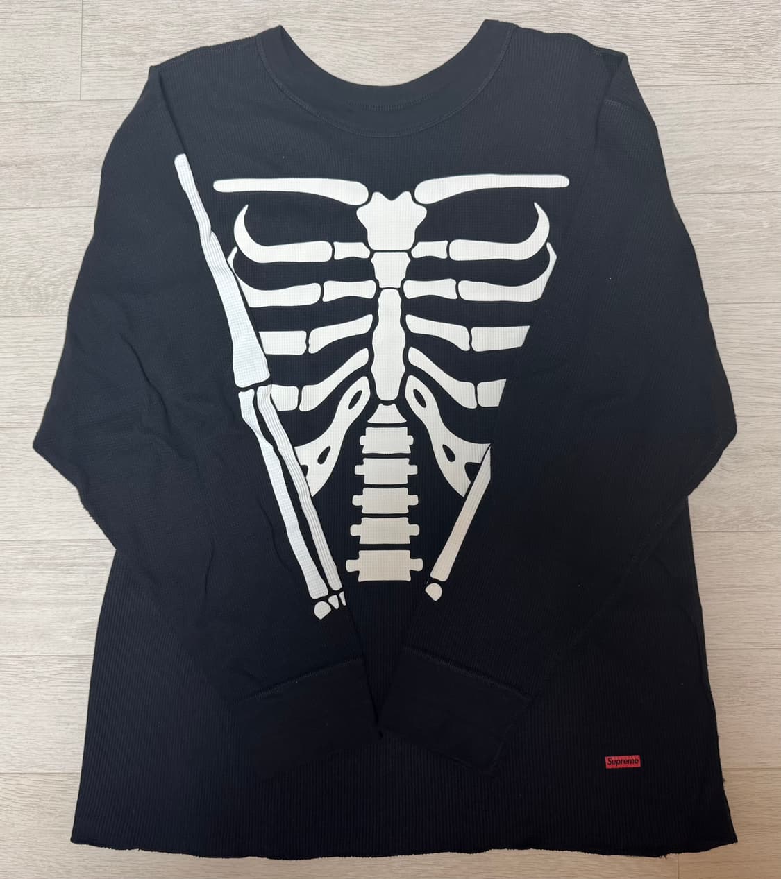 슈프림 헤인즈 본즈 써멀 크루 블랙 (XL) 상품이미지4