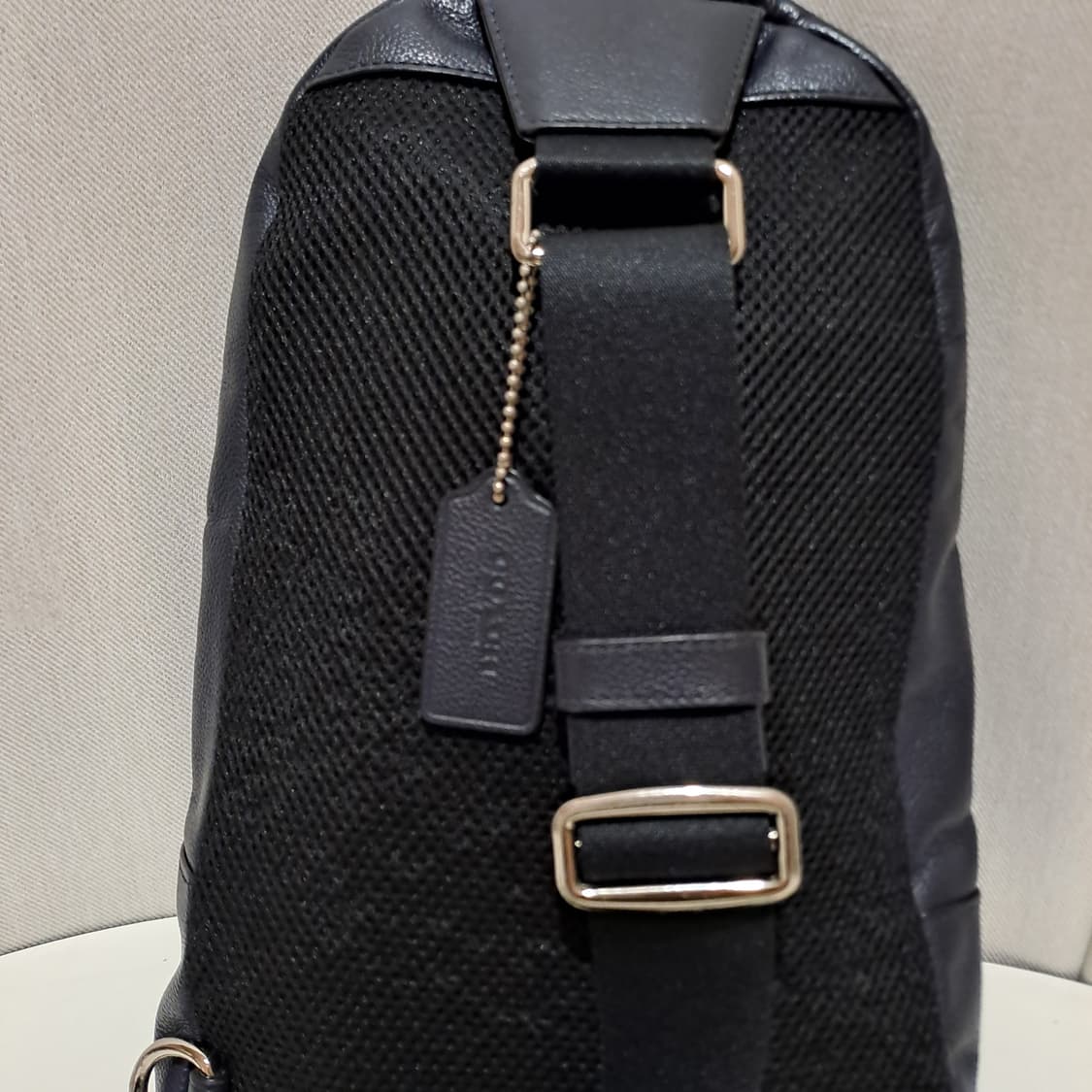 (택포) 코치 가죽 슬링백 바디백 B175 상품이미지5