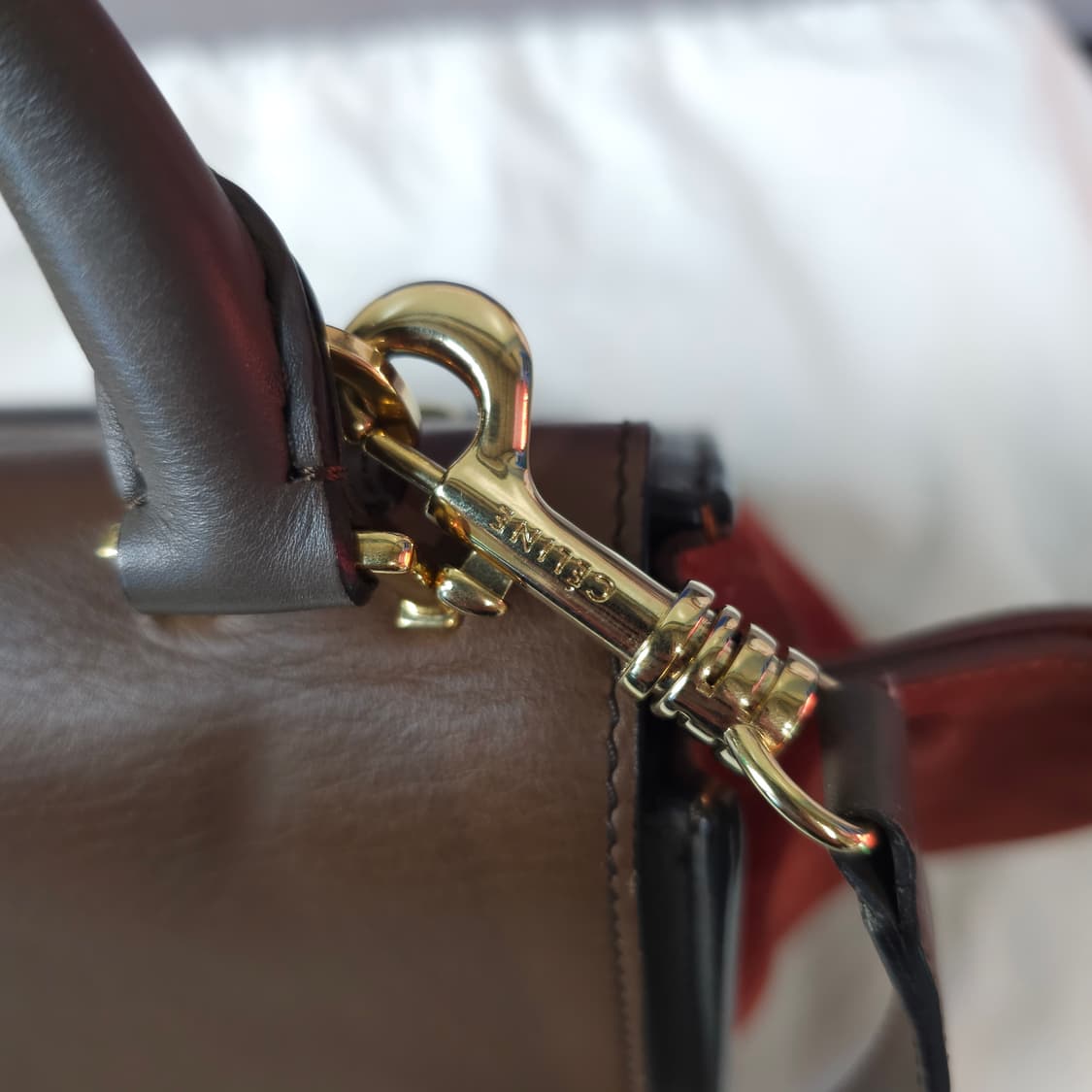 셀린느 트라페제 토트백 상품이미지4