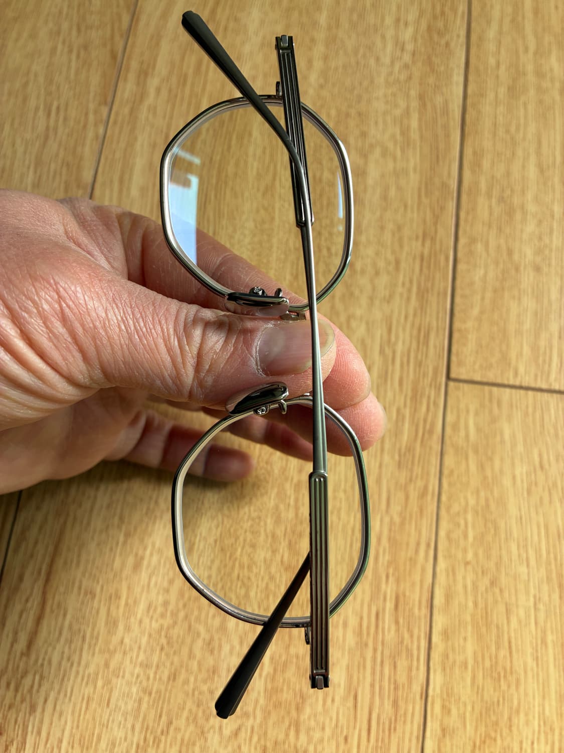 루네타 바다 다각형 메탈테 상품이미지7