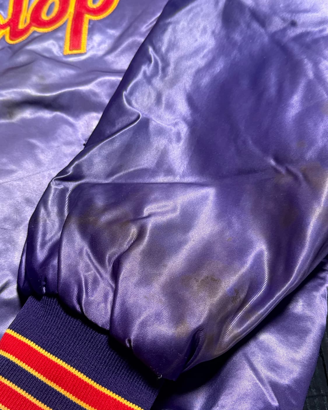 80‘s 빈티지 백 스탑 자수 새틴 자켓 105-107 상품이미지3