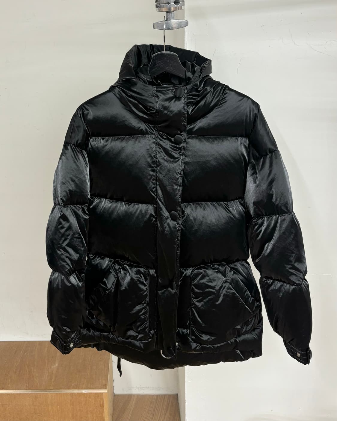 이엔키 이엔키 블랙 나일론 푸퍼 다운 패디드 자켓 상품이미지1