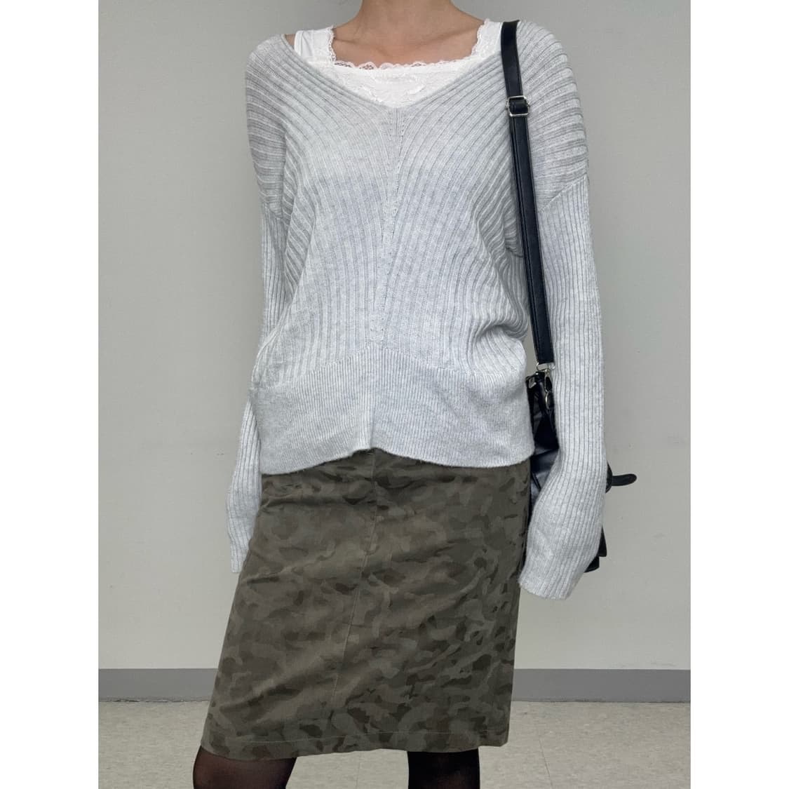 빈티지 그레이 니트 롱슬리브 상품이미지1