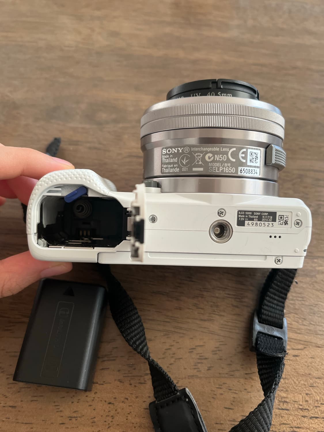 작례⭕️ 소니 a5000 미러리스 디지털카메라 디카 + 충전기 상품이미지6