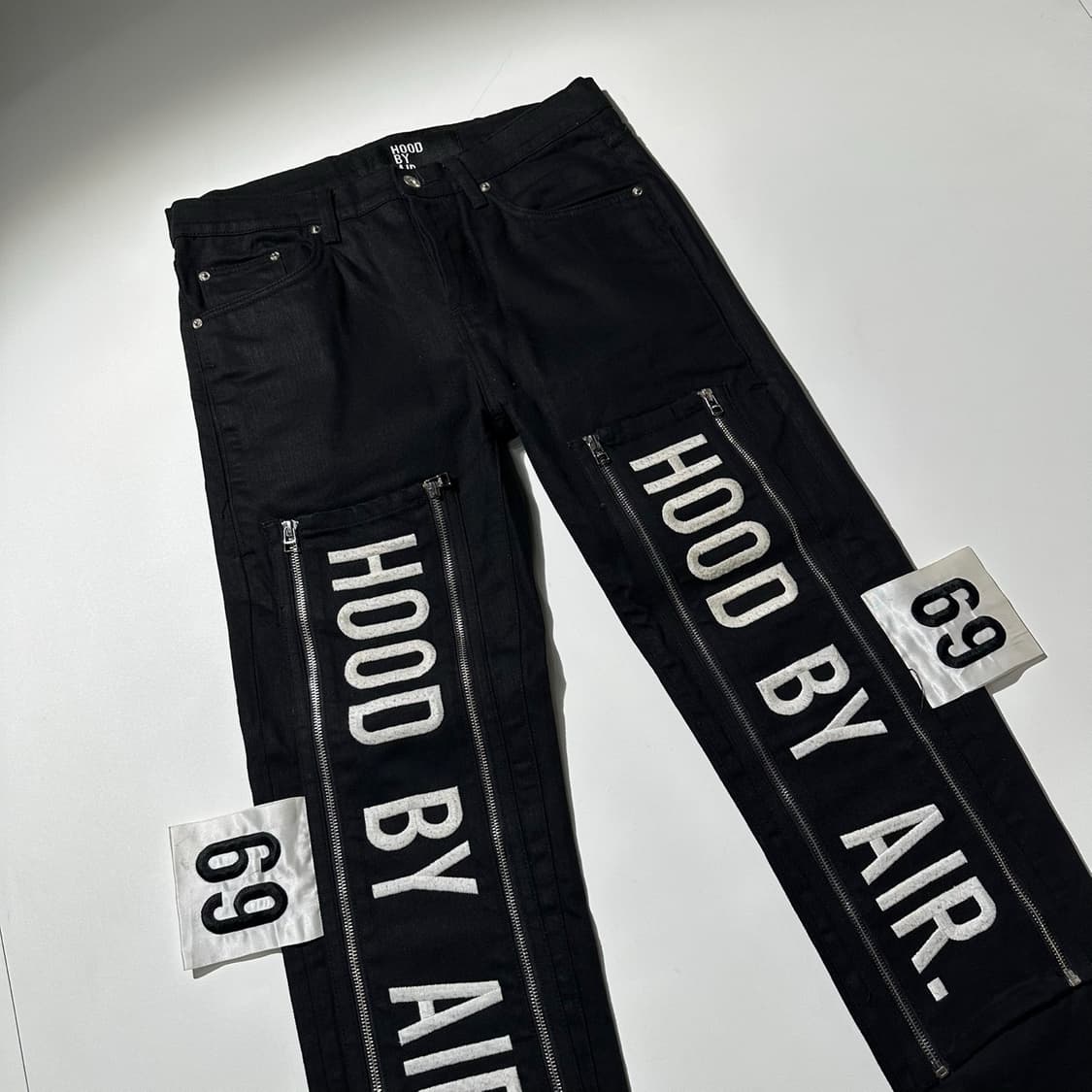 후드바이에어 HBA 시그니처 지퍼 배너 로고 데님 팬츠 상품이미지3