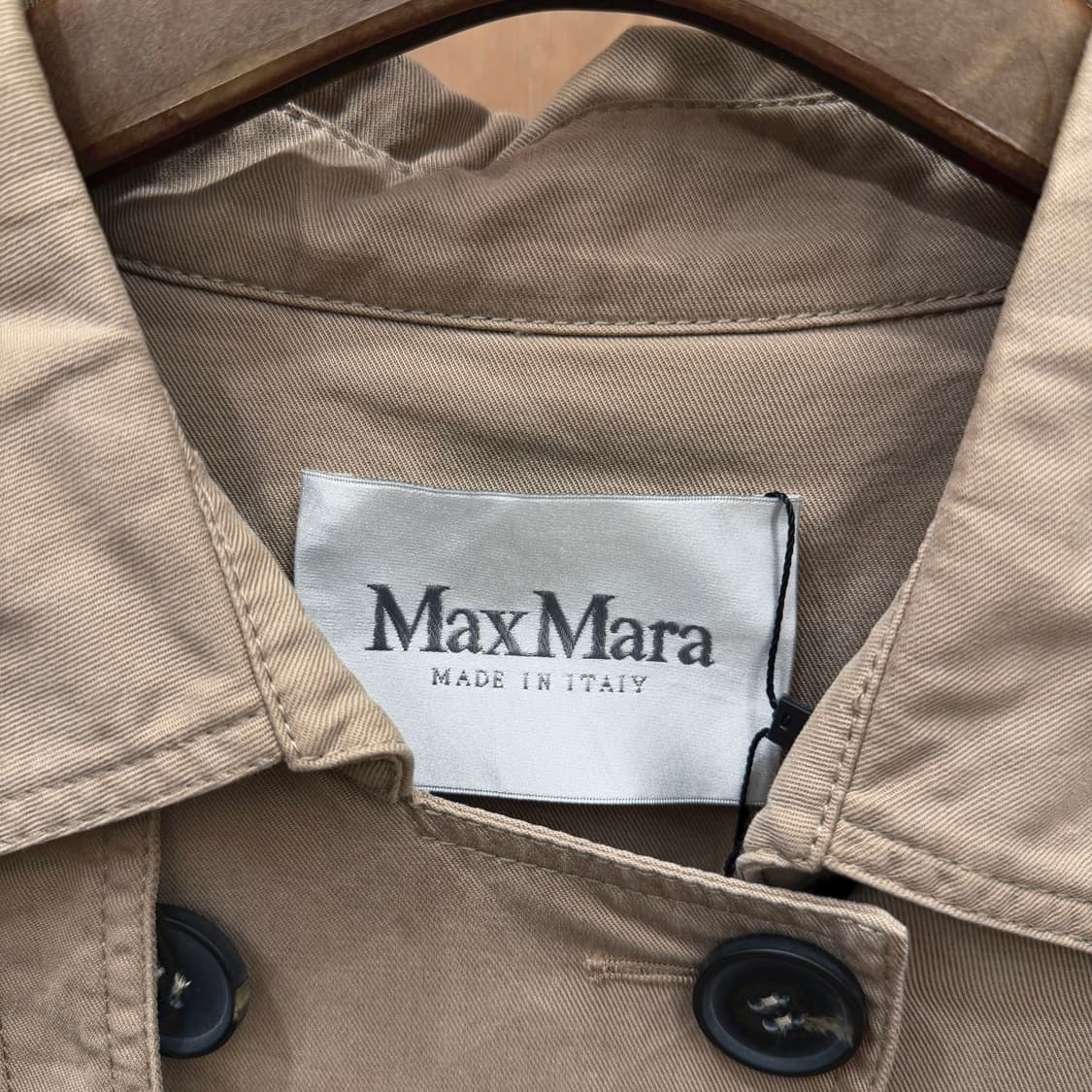 막스마라 트렌치 코트 더블 브레스트 견장 디테일 레귤러핏 베이지 상품이미지6