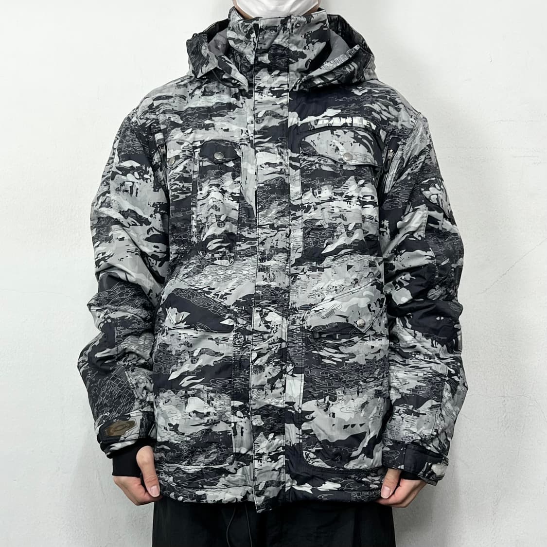 오클리 07F/W 매거진 포켓 설산 카모 스노우 파카 자켓 상품이미지2