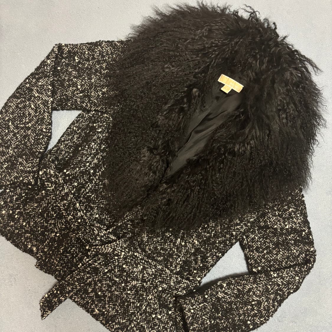 [서울 직거래] 마이클 코어스 헤링본 양털 카라 자켓 M 상품이미지1