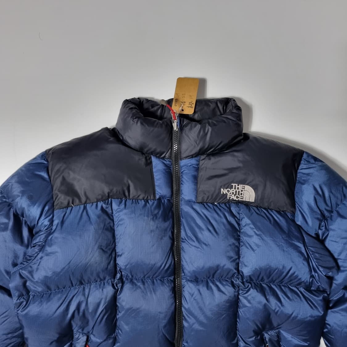 노스페이스 800 로체 패딩  상품이미지3