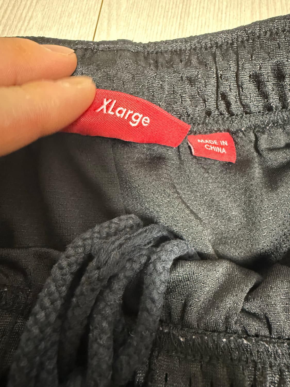 슈프림 스몰 박스 배기 메쉬 쇼츠 블랙 - 25SS XL사이즈 상품이미지4