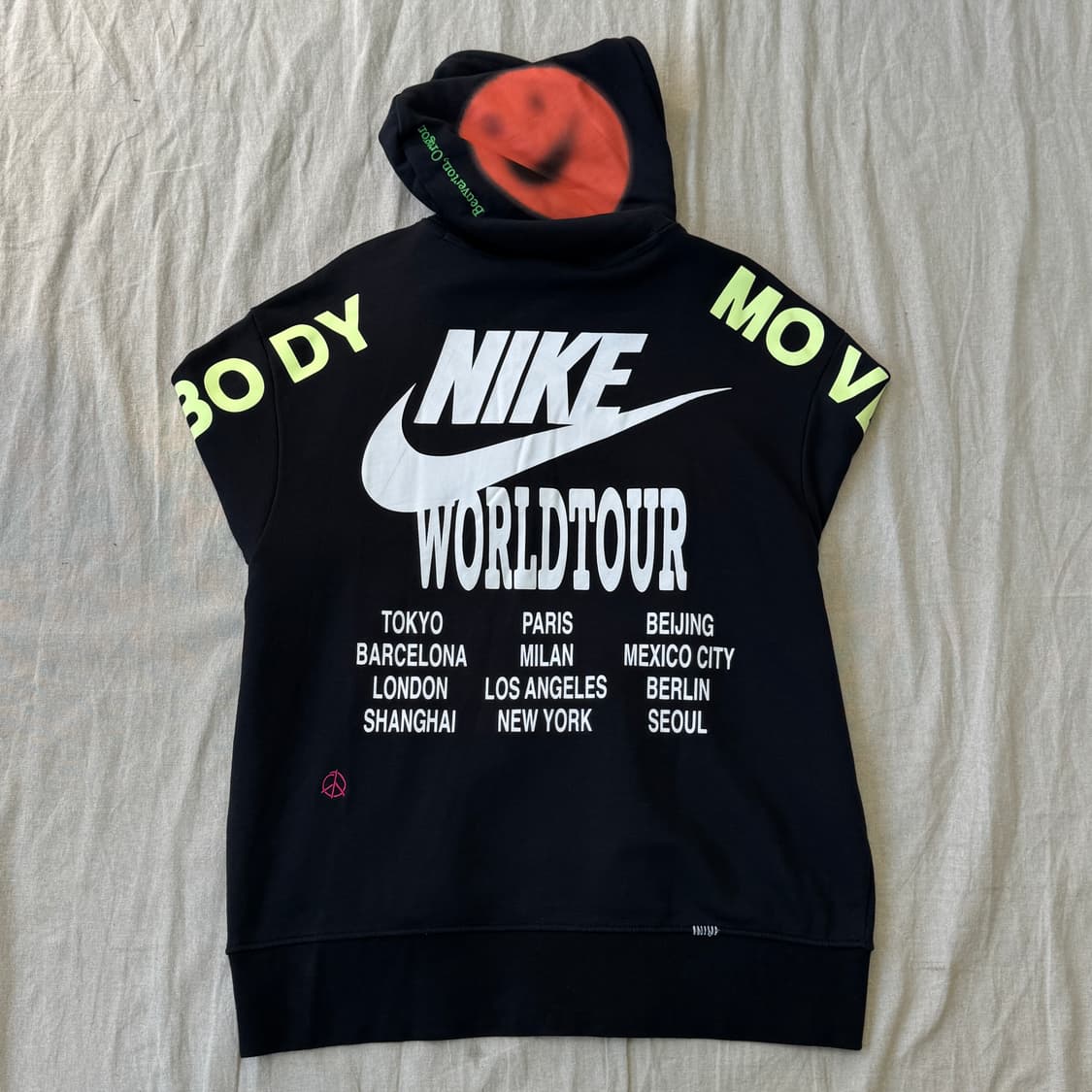 나이키 월드투어 프린팅 후드 XL 상품이미지1