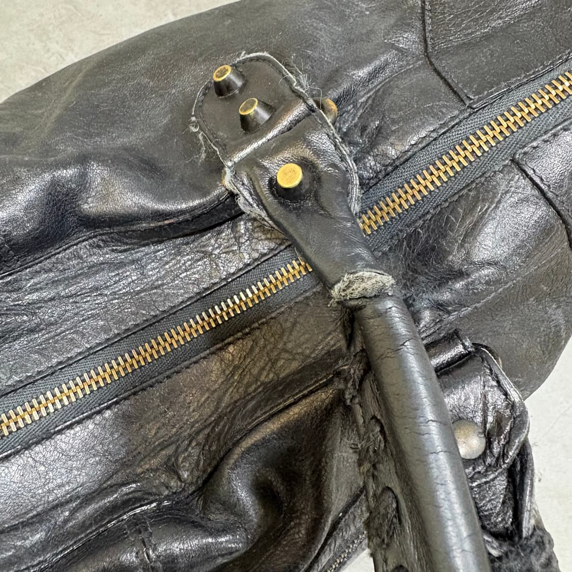 발렌시아가 모터백 토트 상품이미지3