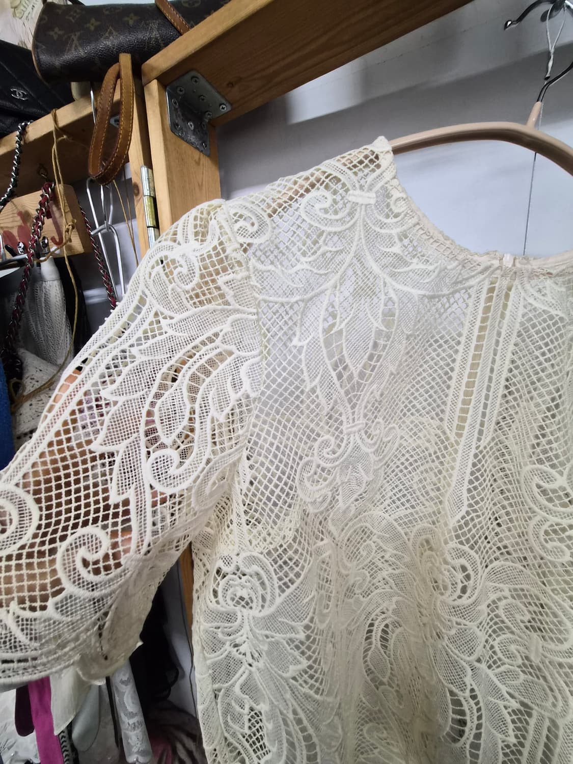 1.자라 멜빵 데님 스커트 2.자수레이스 블라우스 상품이미지8