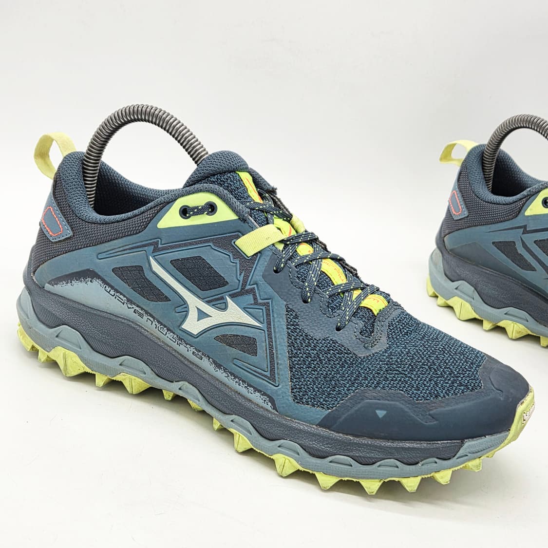  미즈노 웨이브 무진 8 트레일 러닝화 '틸 그린' (260)  상품이미지5