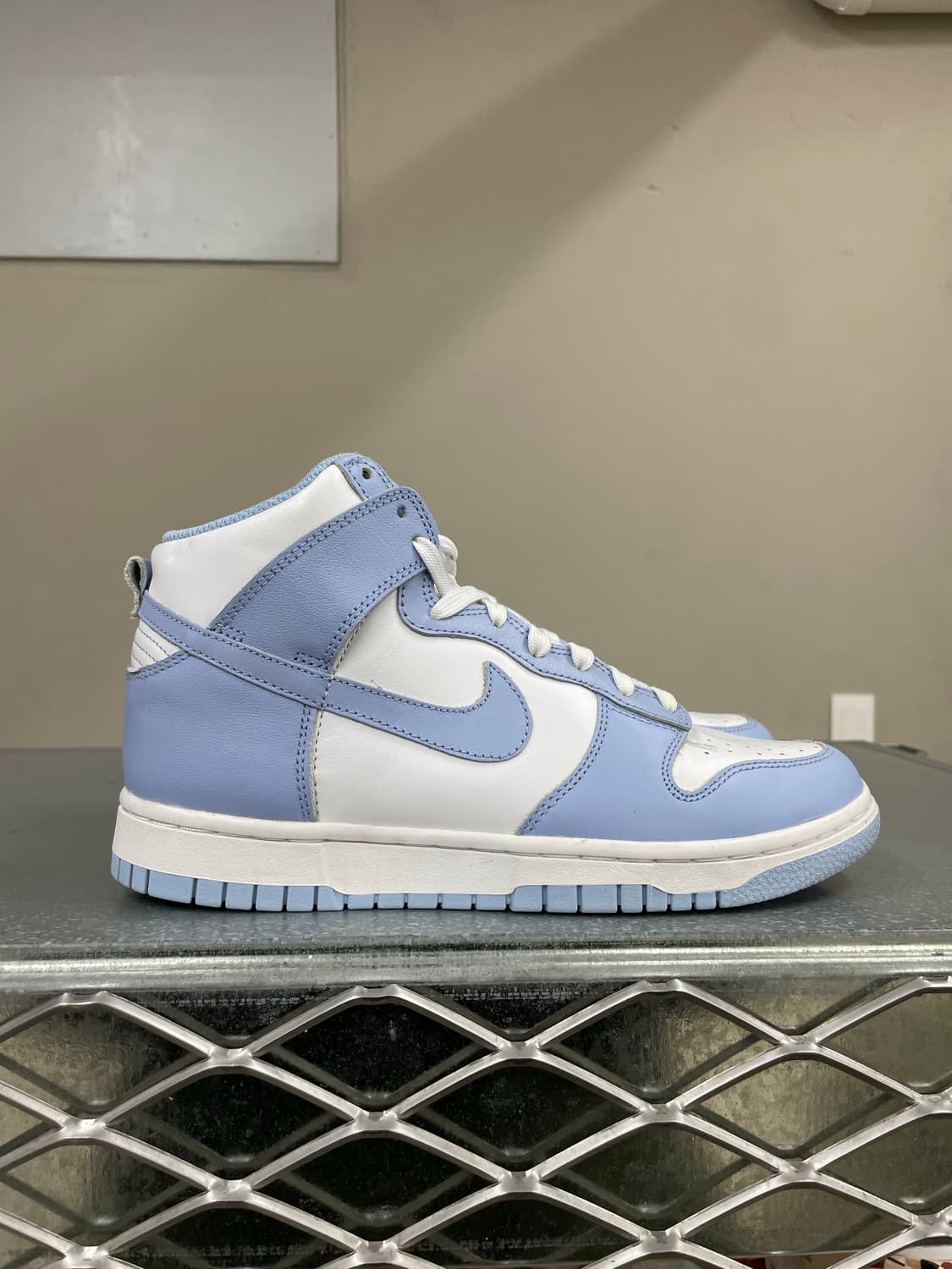 나이키 덩크 하이 알루미늄 245 상품이미지4