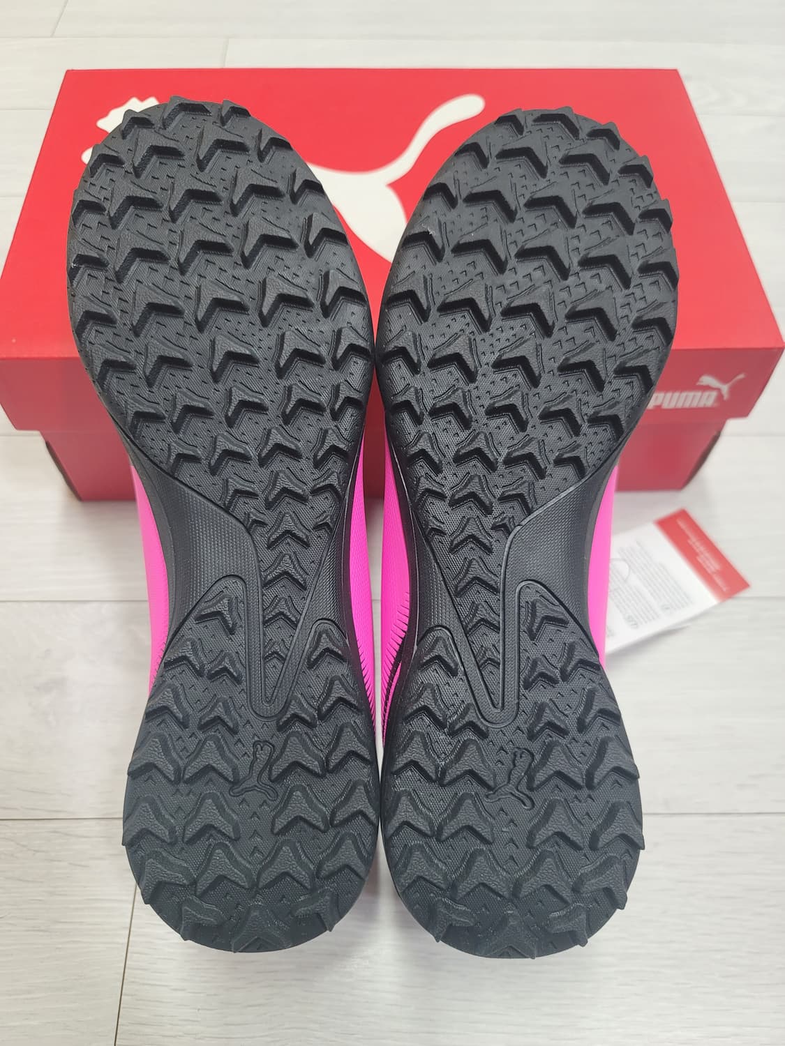 (250)푸마 풋살화 울트라 플레이 TT[대전 직거래도 가능] 상품이미지8