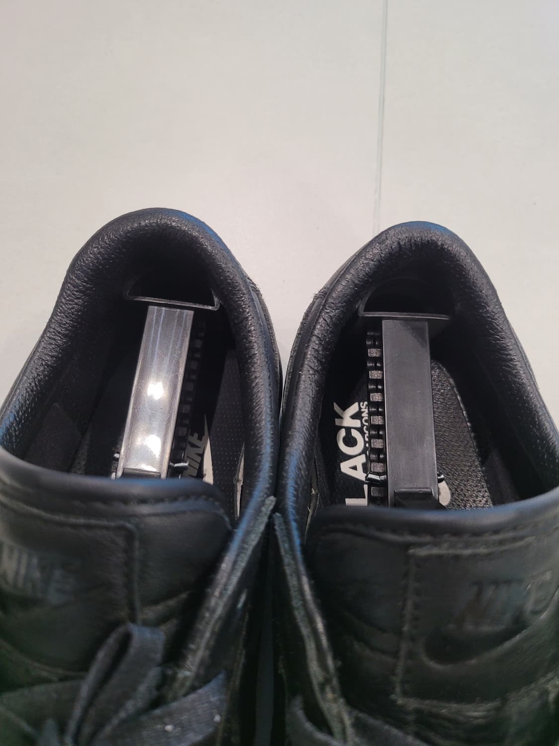 280 단순한 블랙 그 이상, 꼼데가르송이 재해석한 나이키의 유산 상품이미지4