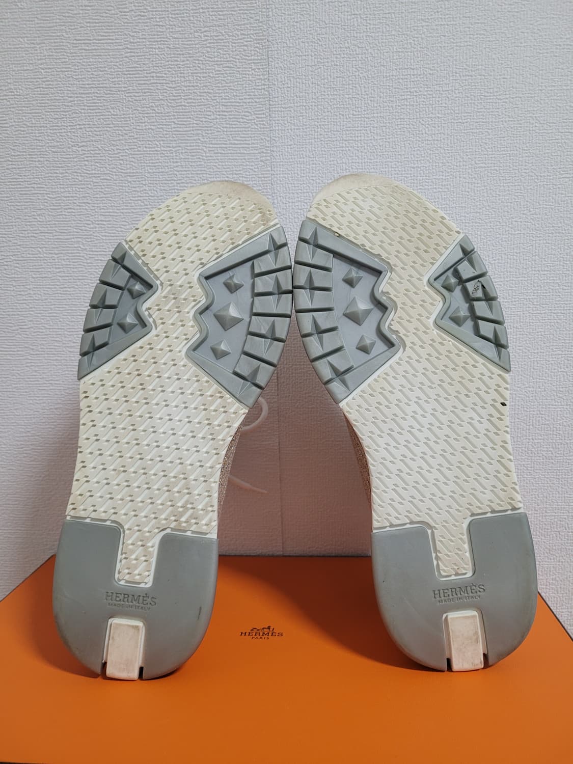 에르메스 실버 펄 어딕트 스키커즈 상품이미지2