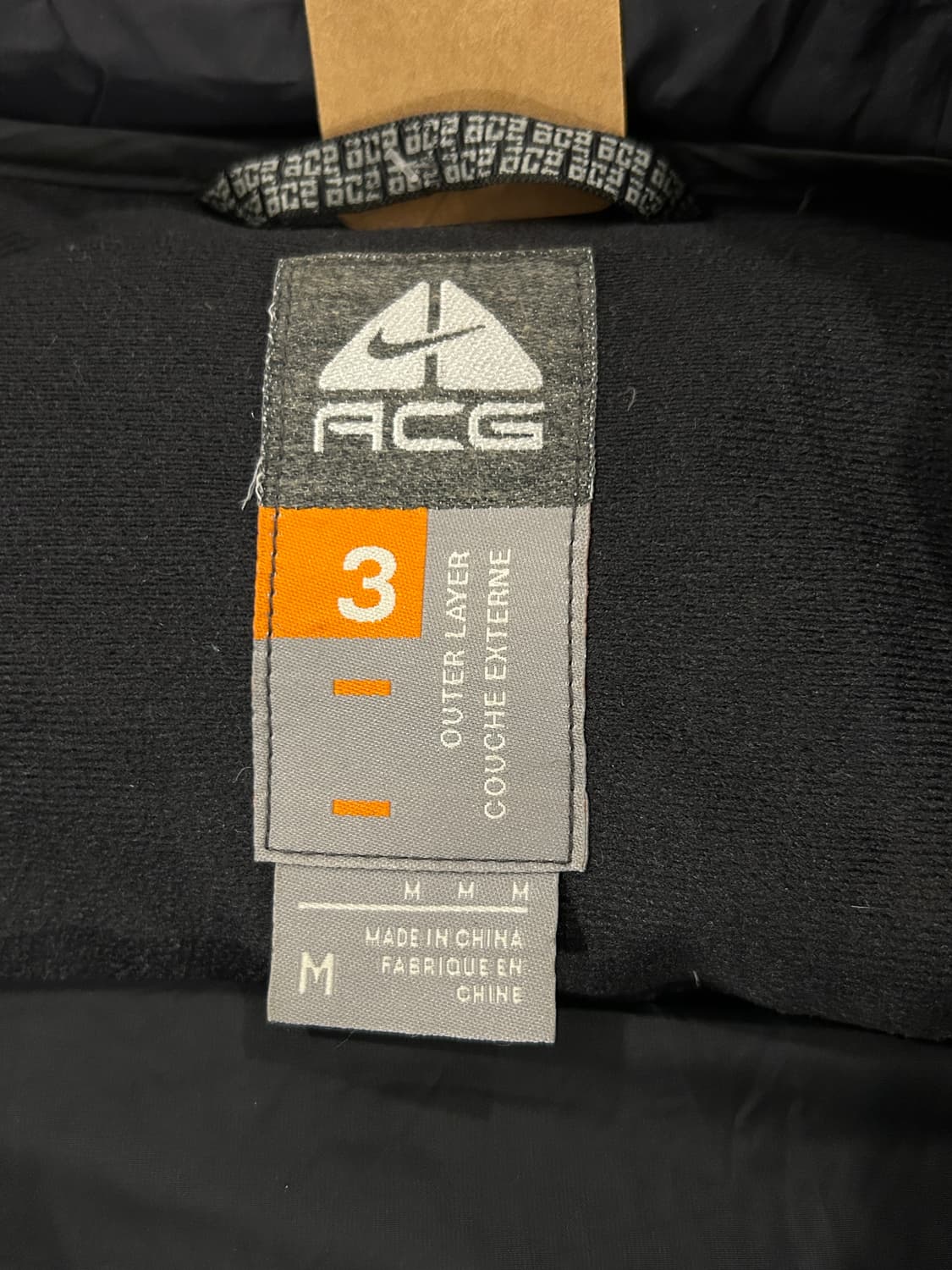 나이키ACG 패딩 상품이미지3