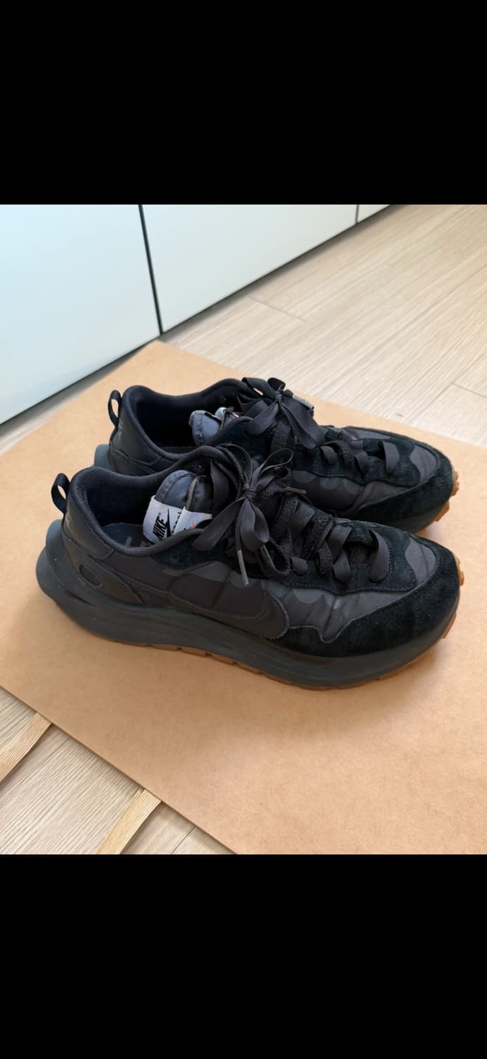 나이키 사카이 베이퍼와플 블랙 앤 검 260mm 상품이미지4