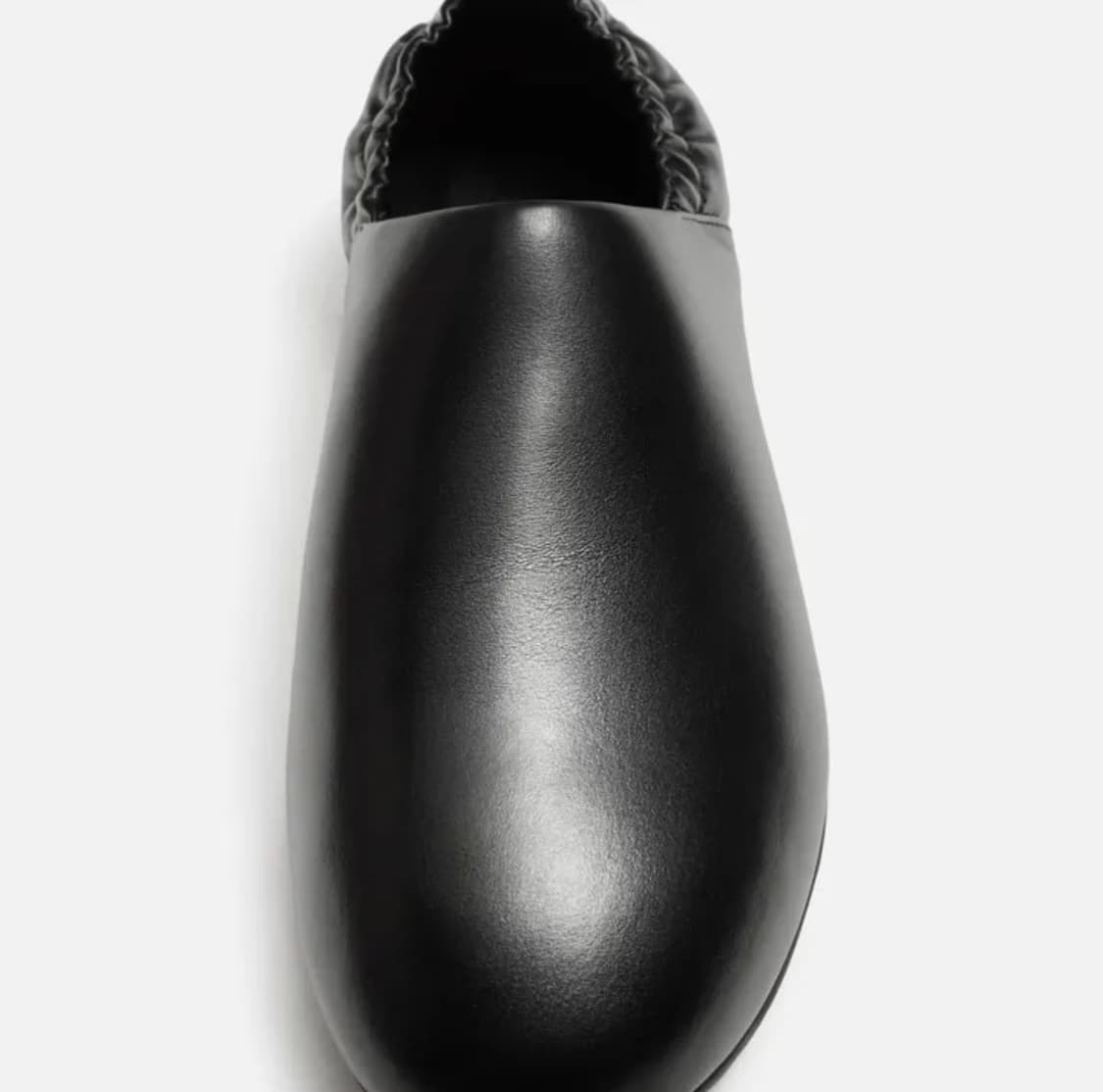 자라 x 나누시카 레더 로퍼 블랙 상품이미지2