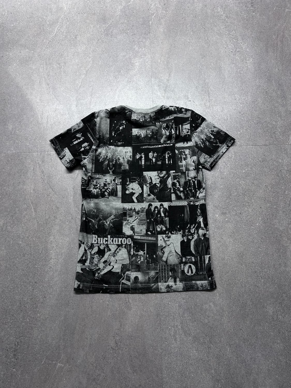 버커루 뉴스 페이퍼 그래픽 반팔 상품이미지7