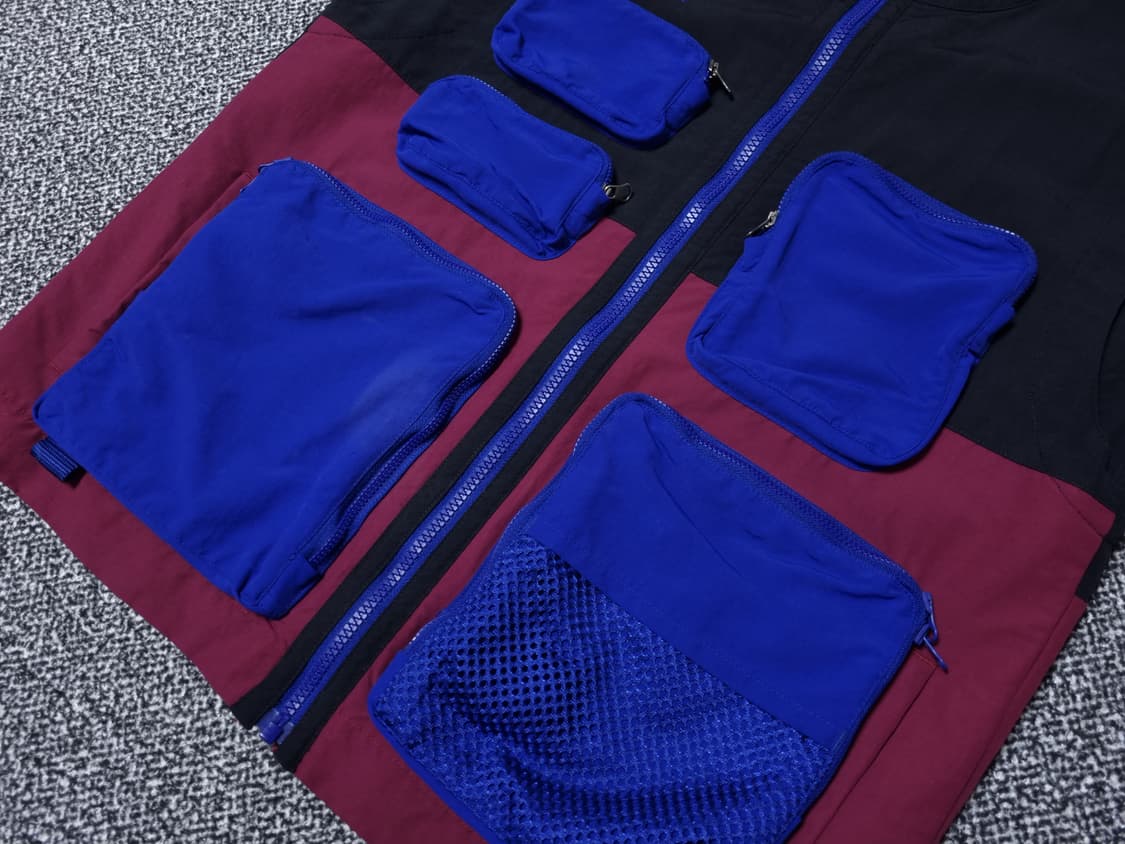 [무료배송][M/95]나이키 ACG 남성용 베스트 블랙 다크 비트룻 상품이미지6