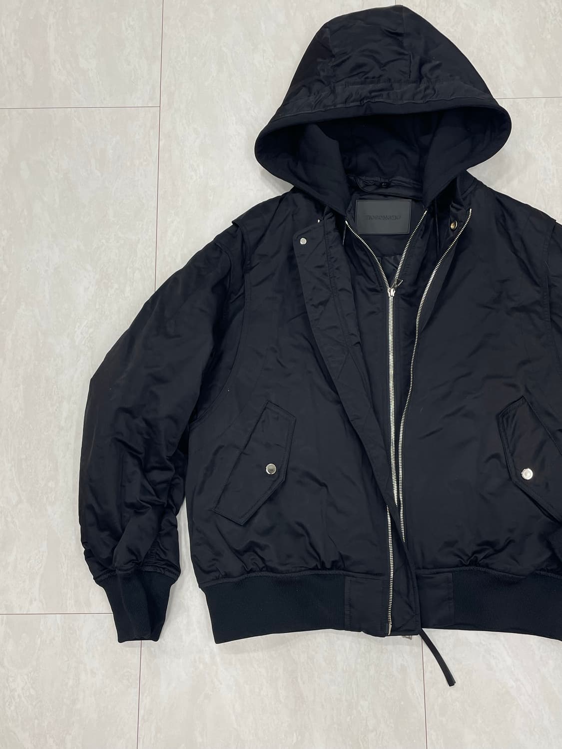 지오송지오 시그니처 레더 포켓 투웨이 디테일 항공 점퍼 상품이미지3