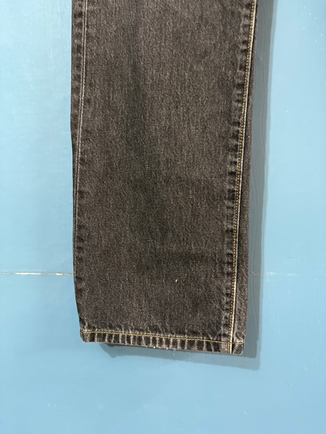 00’s Levis black 501 denim pant. 상품이미지3