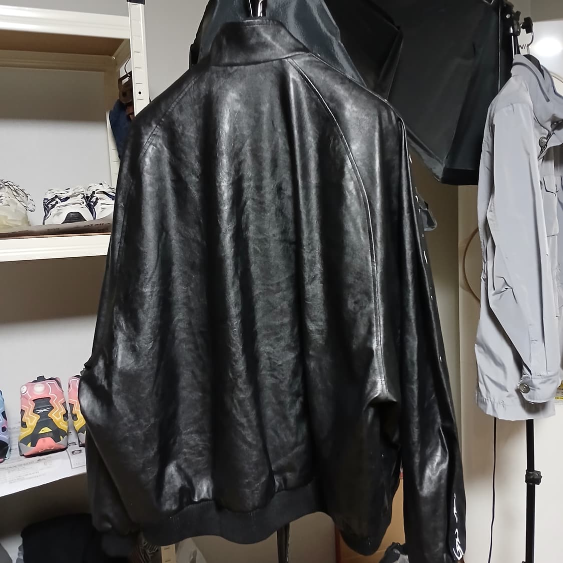 아조바이아조 레더 트랙 박시핏 자켓 가죽 상품이미지9