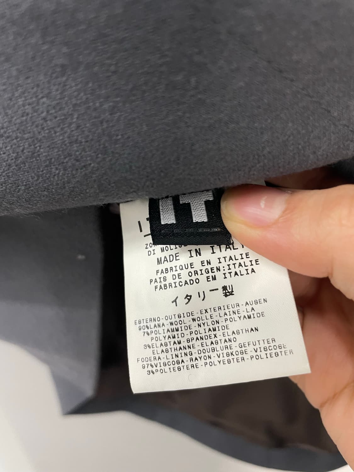 베르수스 슬림핏 집업 자켓 H2206 상품이미지7