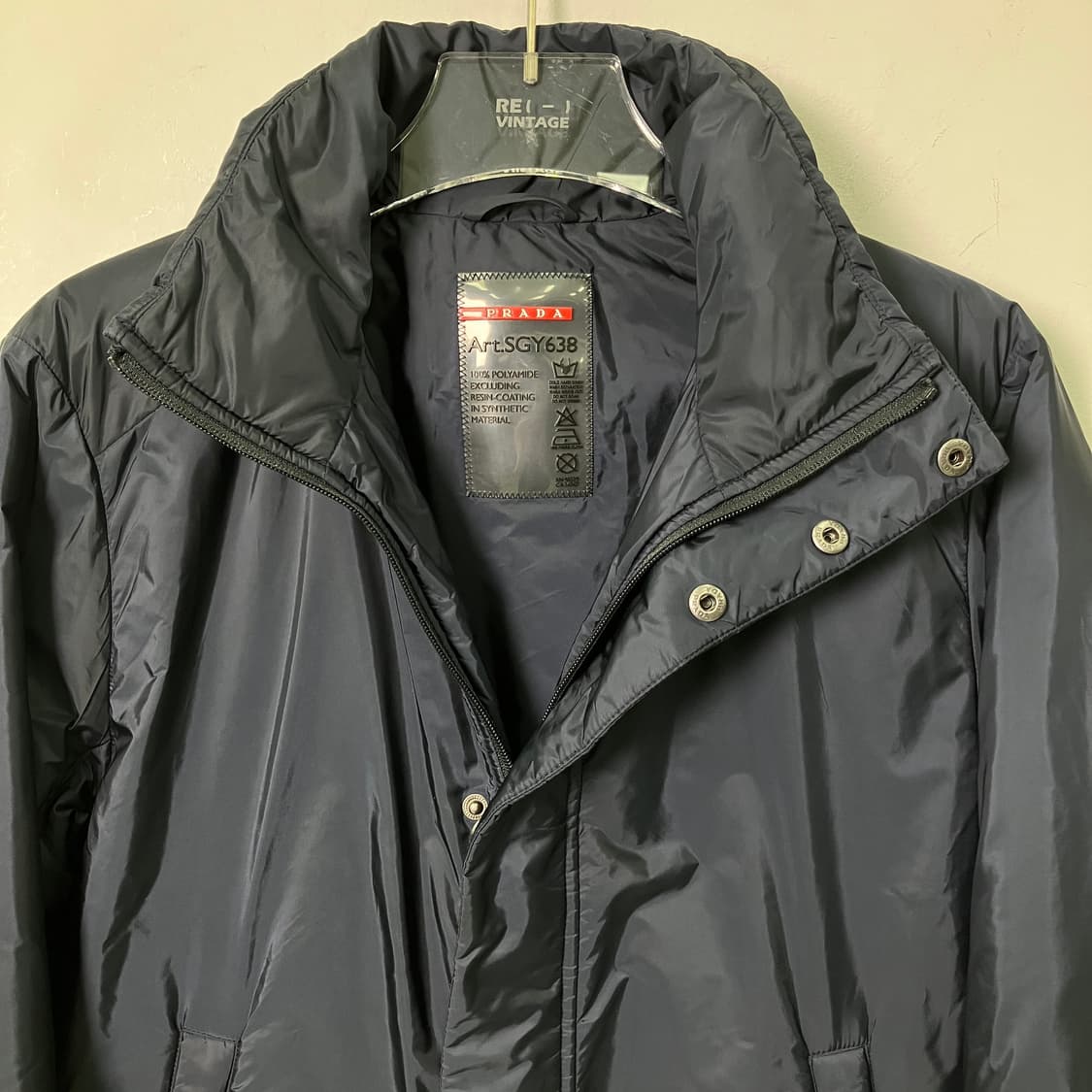 Prada 프라다 네이비 패딩 점퍼  상품이미지5