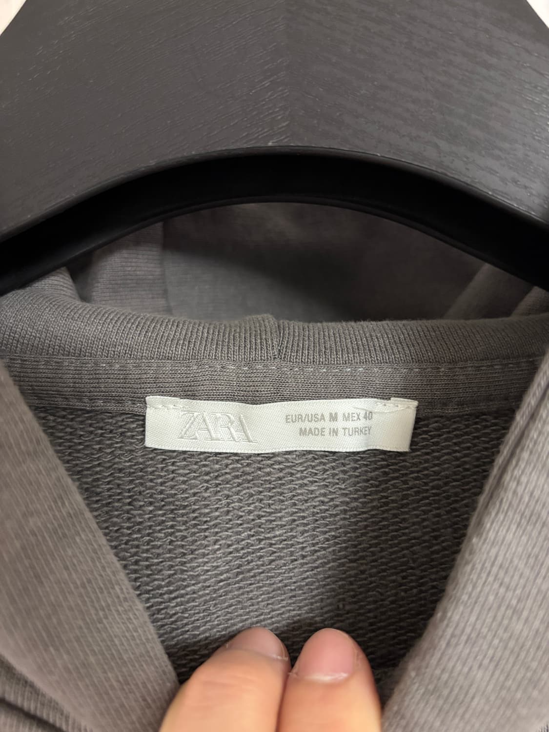 M 95 자라 ZARA 회색 후드티 상품이미지2