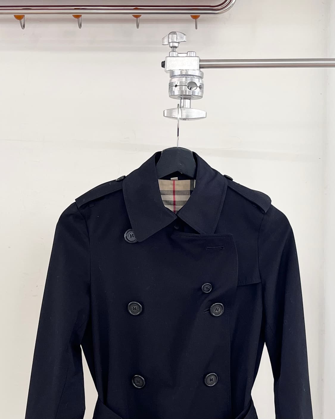 버버리 블랙 캔싱턴 더블 브레스트 트렌치 코트 상품이미지2