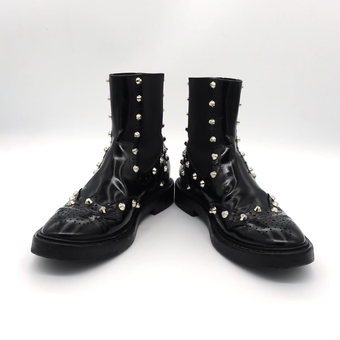 [37,240]BALENCIAGA 발렌시아가 사이드고어 윙팁 스터드 부츠 상품이미지4
