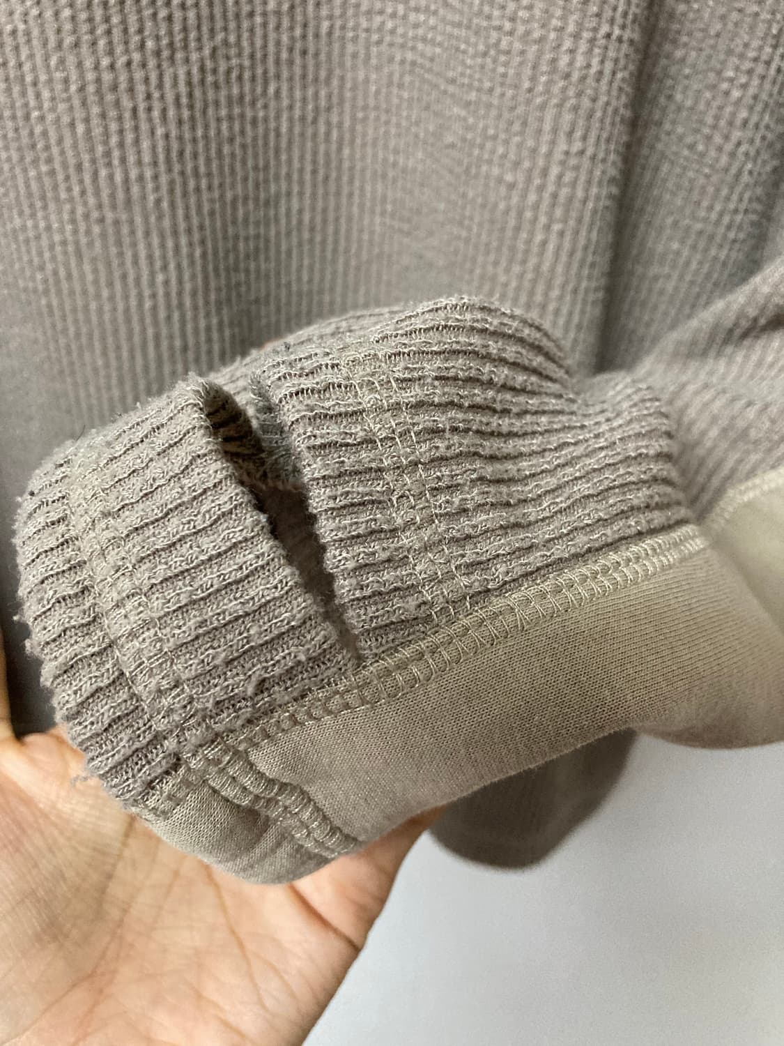 오퍼스 0012 Op. 07 REDRUM PATCH KNIT BEIGE 상품이미지3