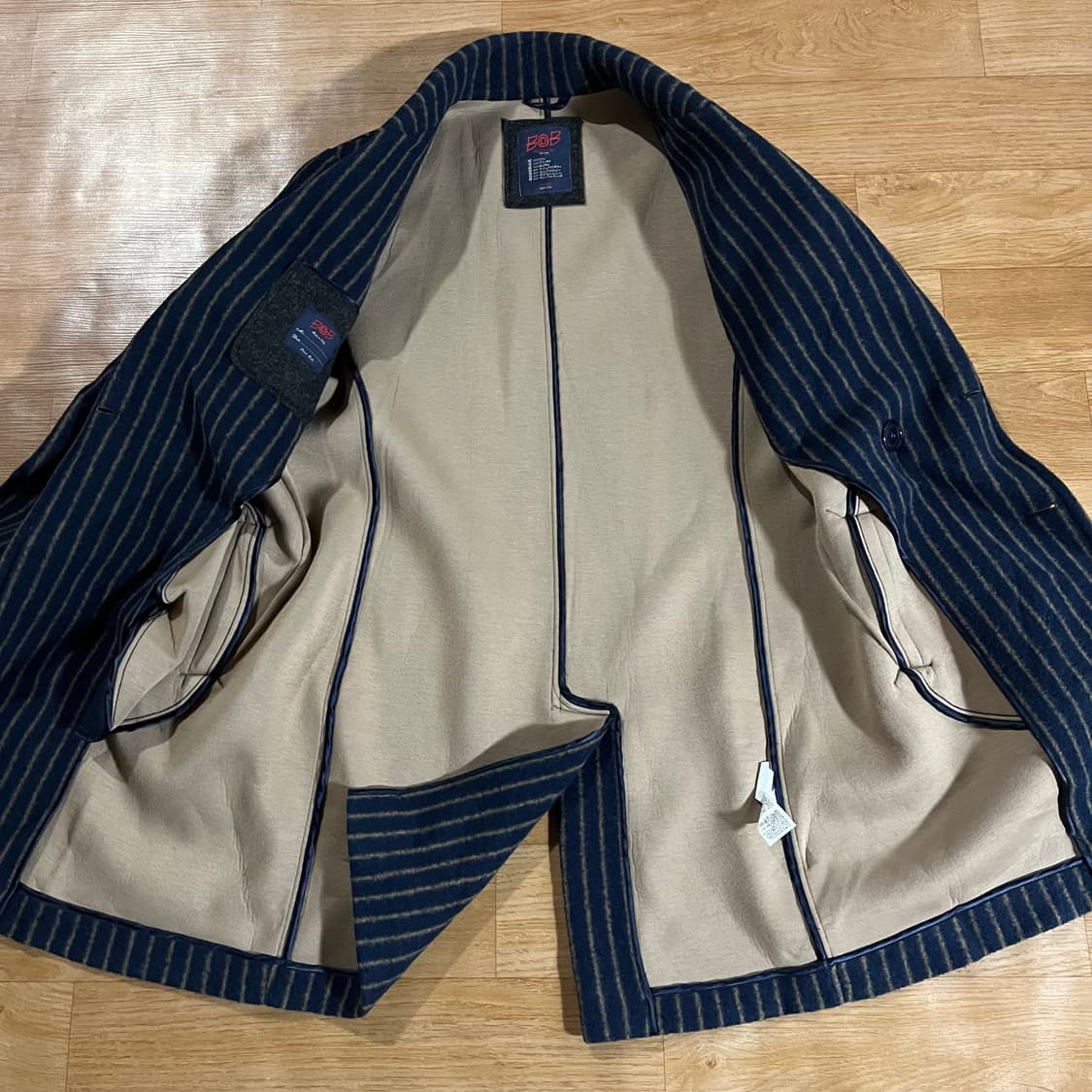 [100] 비오비 핸드메이드 스트라이프 코트 상품이미지8