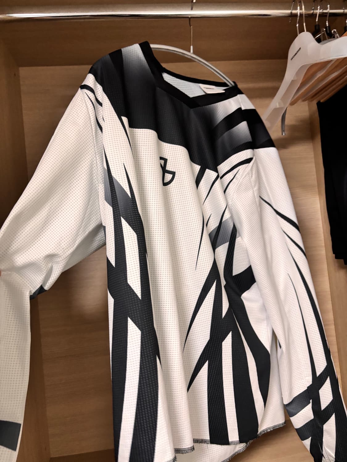 안입는 옷들 처리합니다 (노매뉴얼, 아조바이아조, 아디다스 등) 상품이미지1