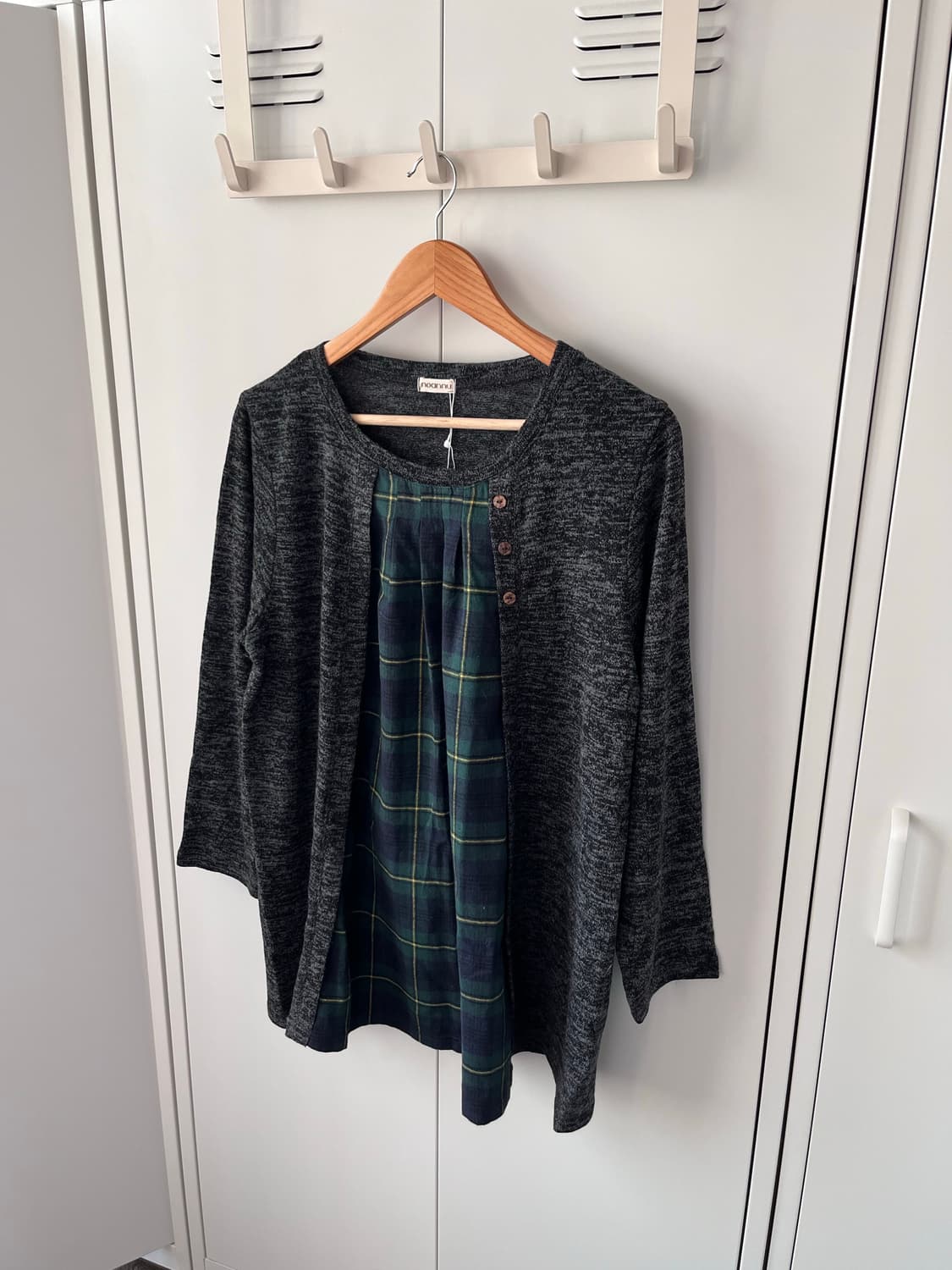 Noannu 체크 우드단추 바선생 레이어드 니트 상품이미지10