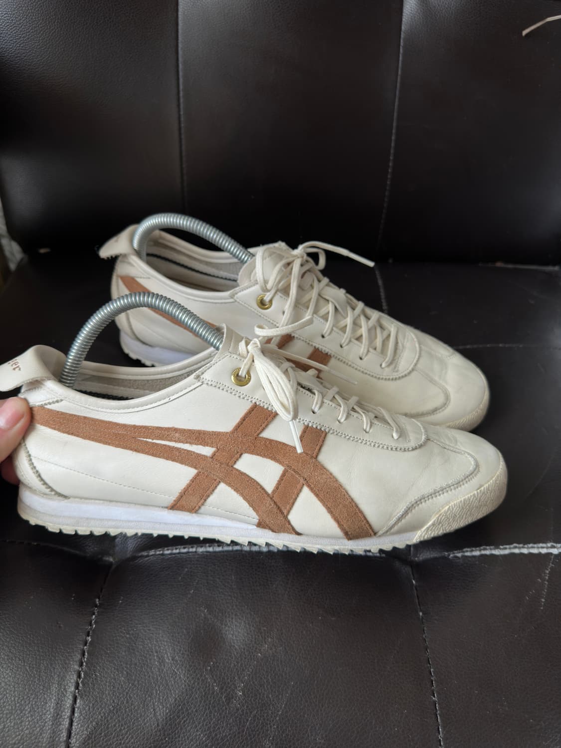 [26.5-270]오니츠카타이거 멕시코66 흰갈 스니커즈 상품이미지2