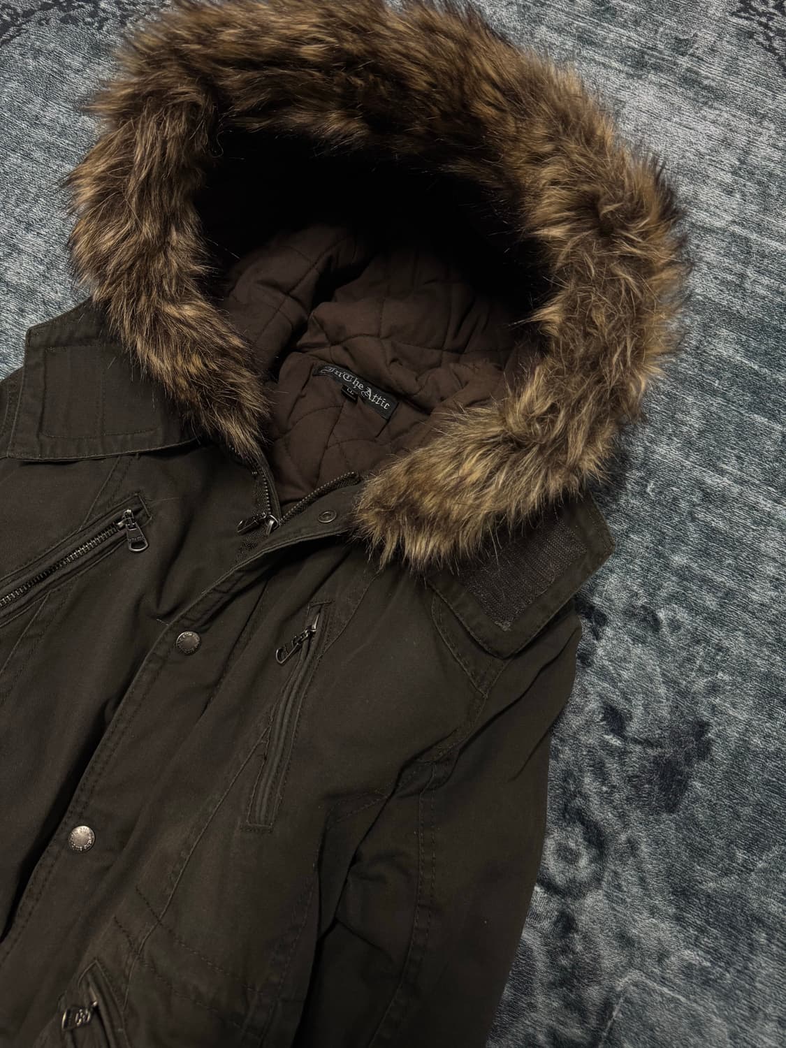 In the attic y2k trimming fur military j 상품이미지3