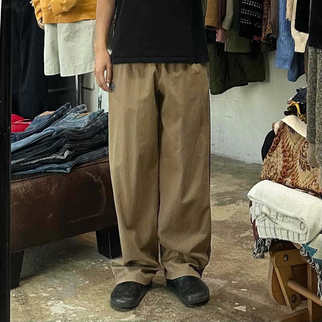 (착용컷) 아디다스 밴딩 팬츠 (남성용 L) 상품이미지3