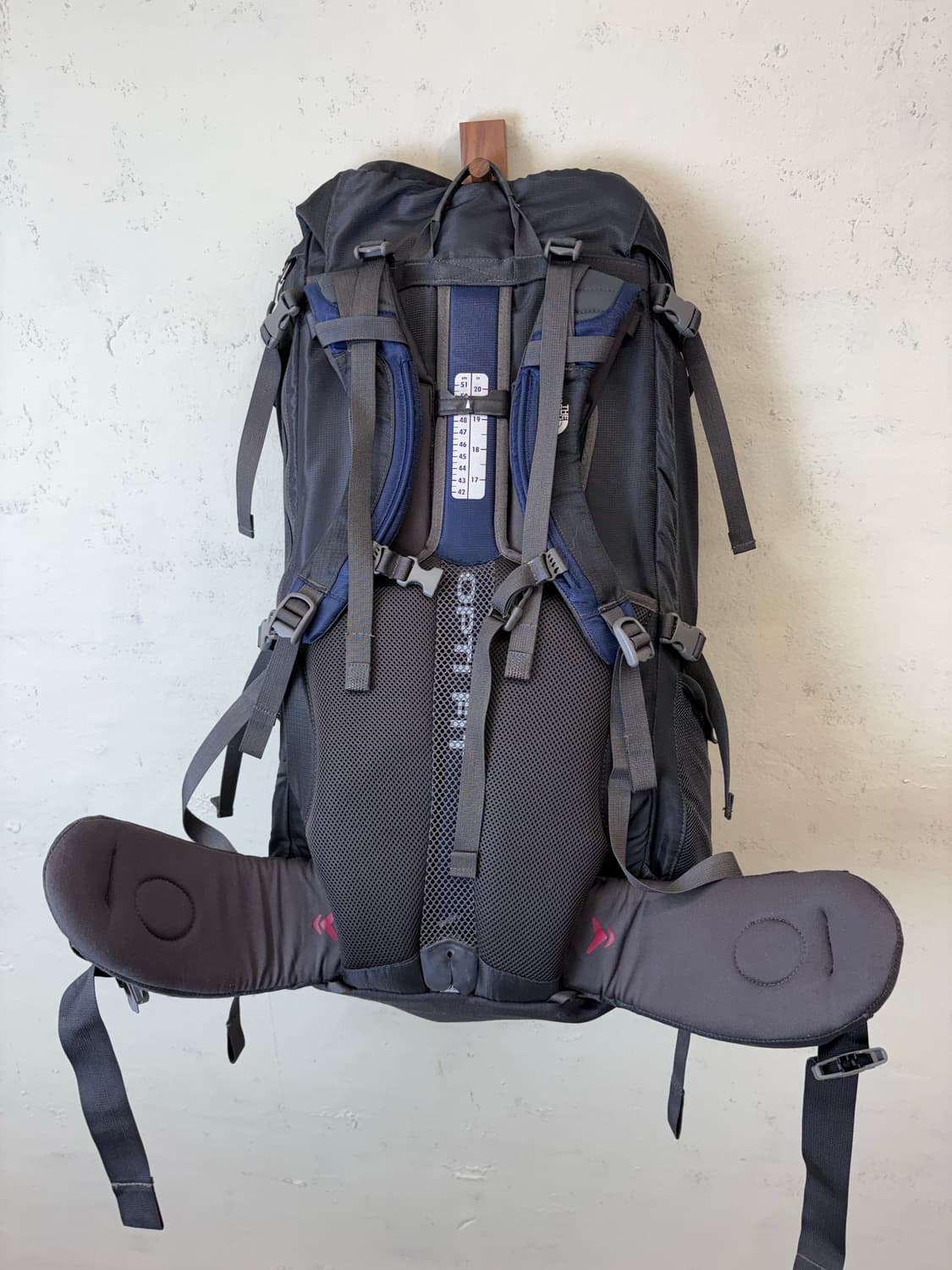 노스페이스 구형 테라 65L 네이비 백팩 상품이미지2