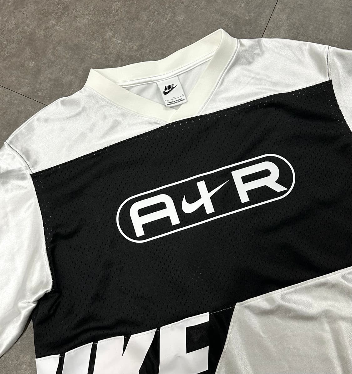 나이키 nsw 에어 티셔츠L  팝니다.  상품이미지3